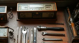 Advanced Radio Restoration Techniques for Enthusiasts